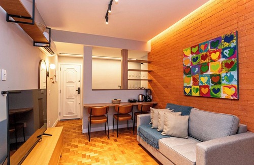 Leblon Apartment | Cozy Leblon