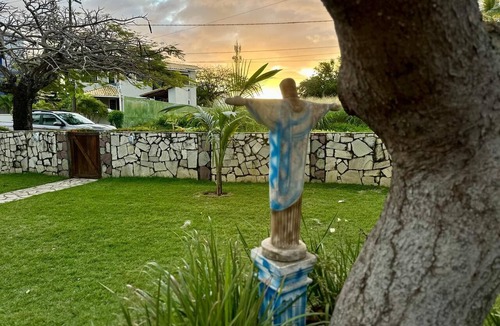Barra do Jacuipe House | Cozy Rustic Retreat at paradisiac Barra do Jacuipe Beach w/pool,bbq,hammocks +.