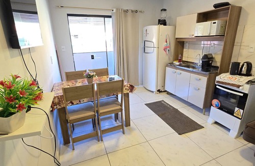 Centro House | Cozy Studio Apartment – Practical and Well Located in Quatro Ilhas