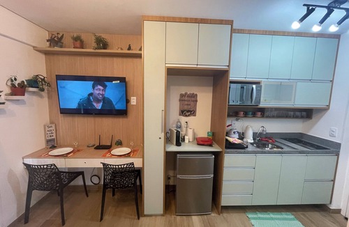 Republica Apartment | Cozy studio just 50m from República Metro station.