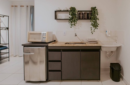 Republica Apartment | Cozy Studio Near the Airport