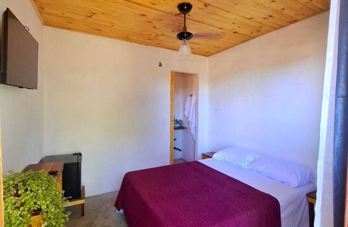 Alto de Buzios Cabin | Cozy suites in Búzios, with a great location and integrated with nature.