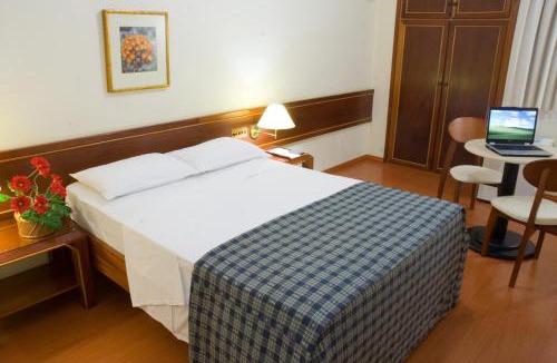 Centro Hotel | Crillon Palace Hotel
