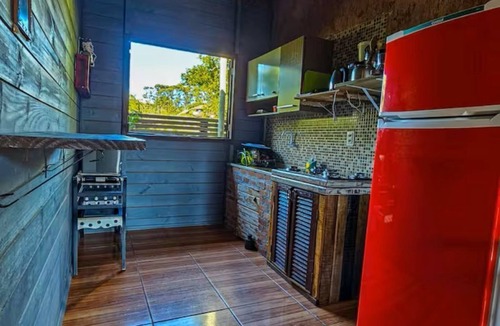Praia do Rosa Ski Chalet | Cristo Rei Residence (Beach Cabin) - Praia do Rosa