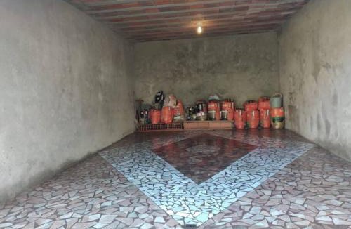 Miguel Pereira House | Curta a terra dos Dinos na casa verde