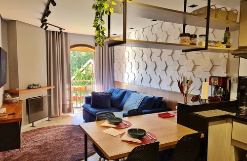 Alto do Capivari Apartment | Dúplex Luxo com Piscina Aquecida, Lareira e Wifi