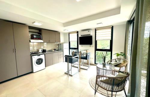 Aristobulo del Valle Apartment | Departamento centrico