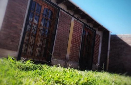 Vista Flores Apartment | Departamento Cómodo e impecable en Tunuyán a metros de restaurantes , acceso a Manzano historico - capacidad 4 personas