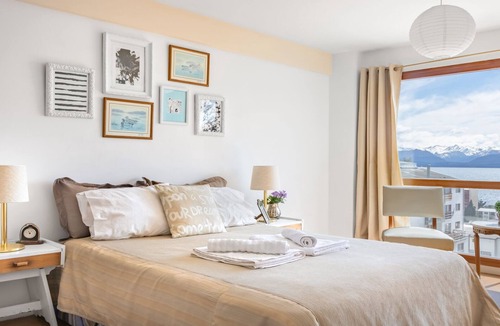 Centro Apartment | DEPTO CENTRO C/PILETA Y VISTA AL LAGO N.HUAPI