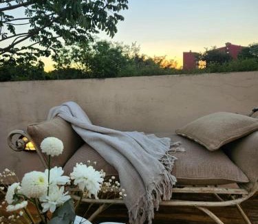 Encarnacion House | Depto privado con gran terraza y parking gratis