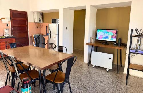 Cosquin House | Descansá en Cosquín casa con patio y asador