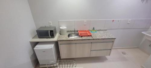 J Jeriquara Apartment | Deusa Flat Golden Dolphin