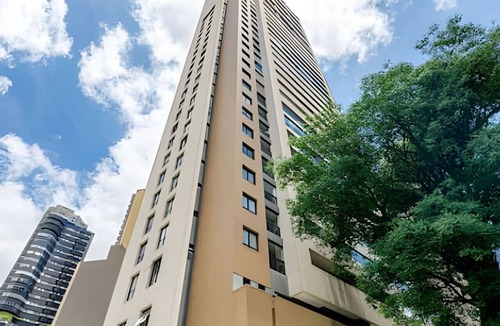 Bigorrilho Apartment | Dois quartos condomínio clube de luxo Sky com vaga