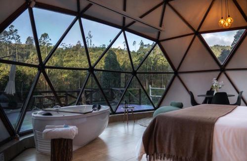 Salesopolis Ski Chalet | Domo de Luxo com Jacuzzi e Vista Panorâmica
