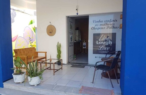 Aldeota House | Double room with private bathroom, Wi-Fi, AIR and TV.