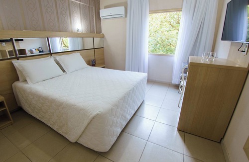 Foz do Iguacu City Centre Hotel | Double Rooms | Free Breakfast | Near National Park