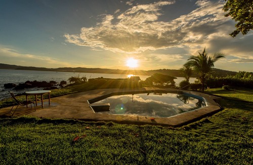 Drake Bay Hotel | Drake Paradise Point