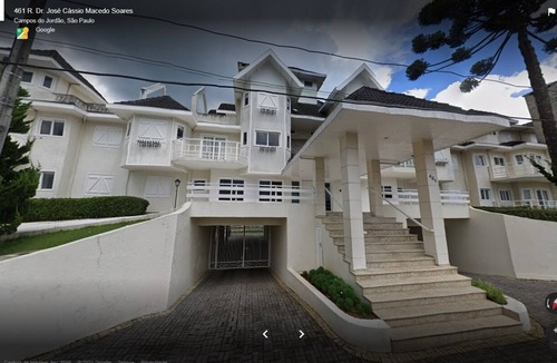 Vila Everest Apartment | Duplex apartment with a wonderful orchid garden.