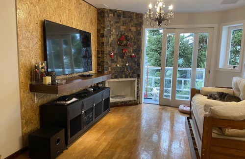 Vila Everest Apartment | Duplex apartment with a wonderful orchid garden.