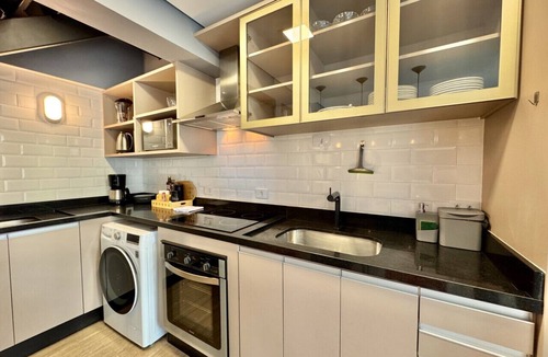Matriz Apartment | Duplex Incrível, 2 Quartos, varanda, 2 vagas Batel