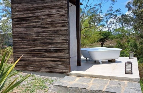 Sacra Familia do Tingua Apartment | Eco Lodging - 2 People Peace and Comfort