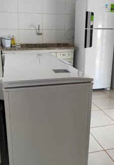 Jau House | Edícula Caramano