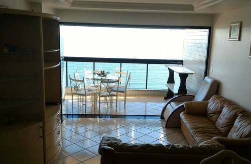 Guarapari House | Ed O Mar Prata 03 Bedrooms Oceanfront Guarapari with 2 Parking Spaces