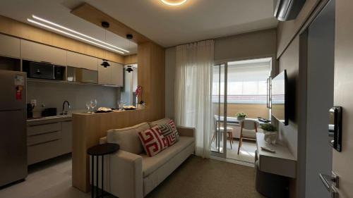 Bauru Apartment | Edifício RED - área gourmet com piscina no Terraço