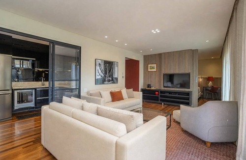 Vila Olimpia Apartment | Edifício Triplo