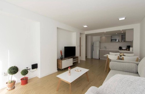 Province of Tierra del Fuego House | Edificio Pacífico - Apartment with balcony