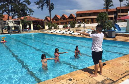 Vargem Grande Paulista Hotel | Eduardos Park Hotel - Proximo ao Animália