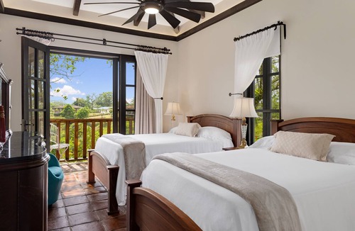Tigre Resort | El Lugar Hotel & Nature Reserve Costa Rica