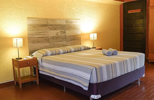 Catedral Hostel | El Nomada Hotel & Hostel