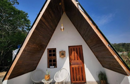 Ibiuna Ski Chalet | Elshaday Chalet in Ibiúna | Romantic and surrounded by nature (pets allowed)