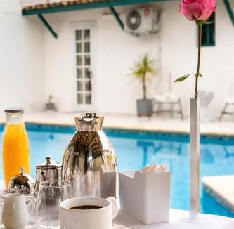 Manguinhos Hotel | Elsi Pousada