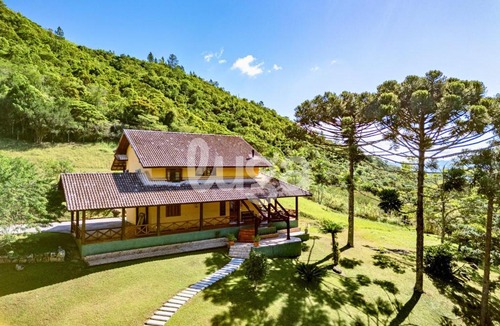 Santo Amaro da Imperatriz House | Empress Mansion: Hot Springs and Nature.