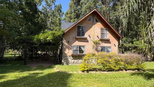 Colon Cabin | Encantos del Bosque
