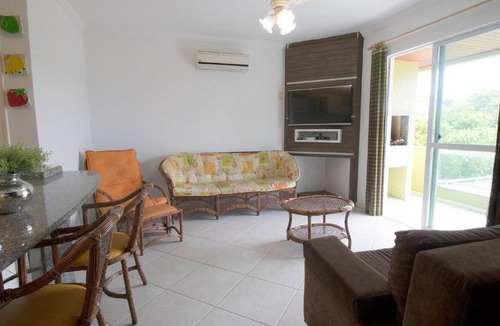 Centro House | Encosta Dourada
