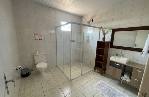 Alto Ribeirao Leste House | Entire 2 bedroom house close to Campeche beach and Morro das Pedras