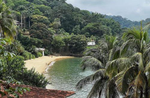 Vila Velha House | Entire House with Pool and Exclusive Deck Angra