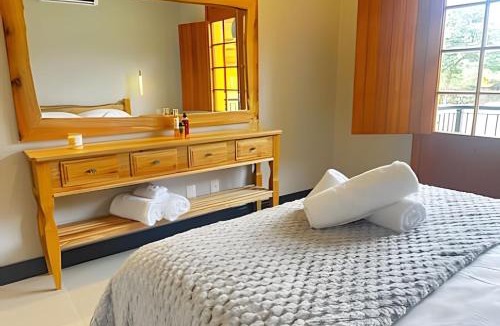 Santa Tereza House | Entre Pipas e Vinhedos - sossego e conforto