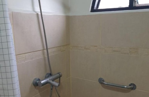 Ciudad Colon Hostel | Escape Urbano