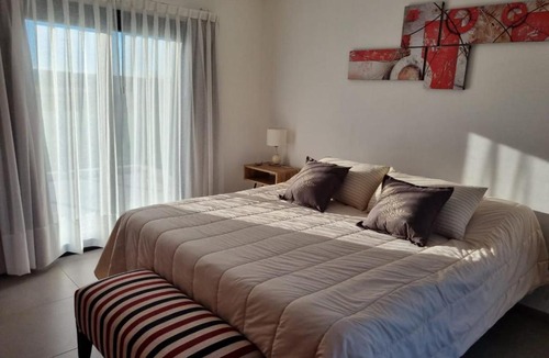 Villa Giardino House | Escondite Serrano