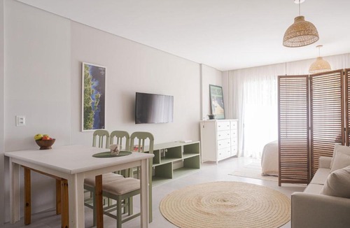 Santo Antonio de Lisboa Apartment | Estúdio Charmoso a 400m do Mar PJ0613