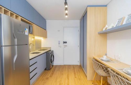 Cristo Rei Apartment | Estúdio Completo para 5 Pessoas Com Vaga - EIX0703