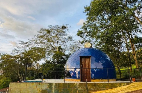 Uberlandia House | Estação Cósmica - Refugio natural e romantico