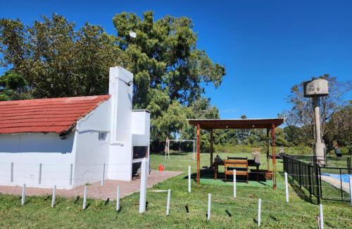 Ramallo Apartment | Estadía de Campo, Gran Parque, Pileta y Pérgola para comer asados