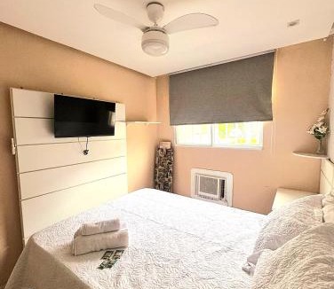 Vargem Pequena Apartment | Estrada dos Bandeirantes 15501