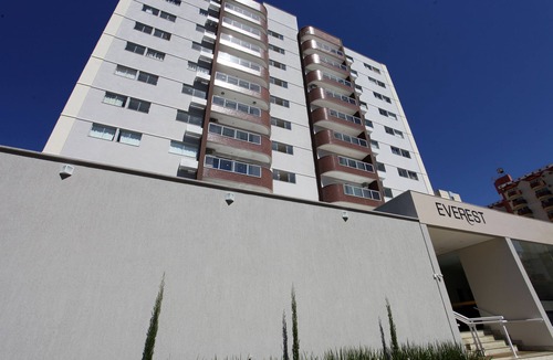 Do Turista Condo | Everest Flat Service