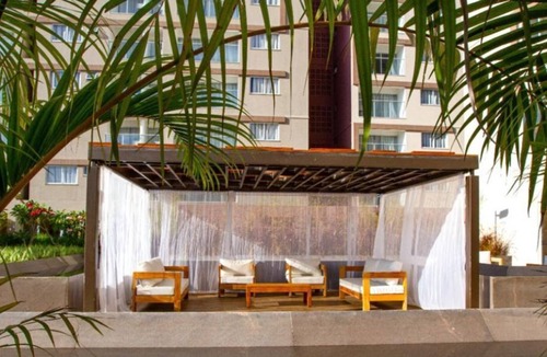 Bandeirantes Apartment | Evian Thermas: 2 en-suite bedrooms, living room with sofa bed, kitchen.